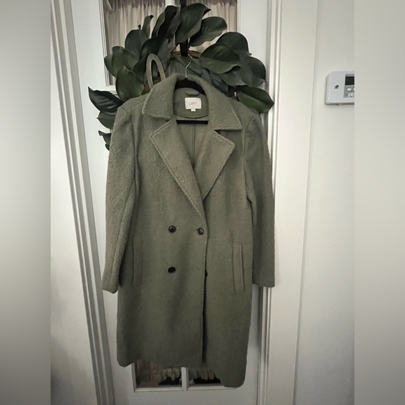 LOFT SAGE GREEN MODERN COAT SIZE LARGE - Picture 2 of 2